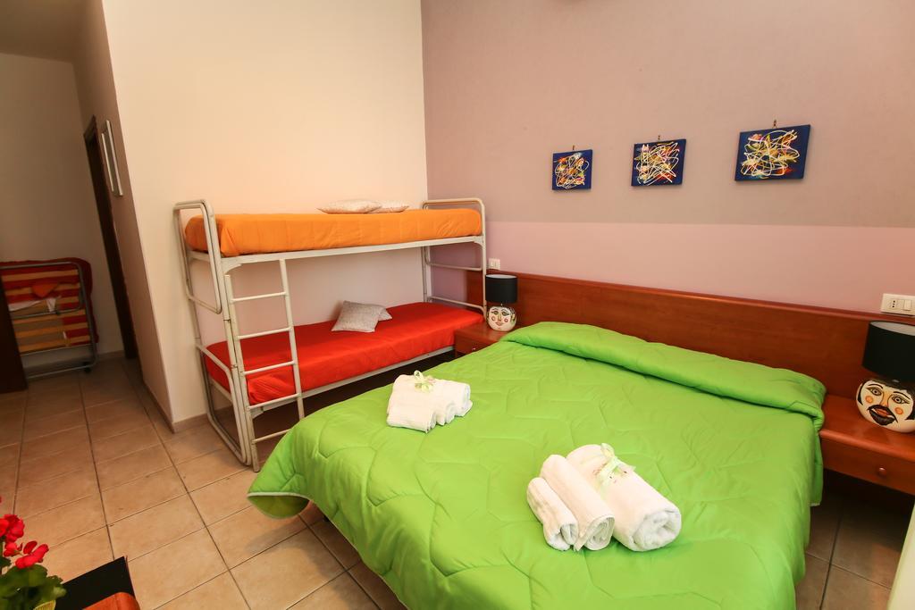 Agriturist Soleluna กัลตาจีโรเน ภายนอก รูปภาพ